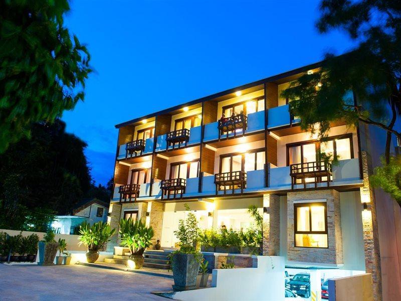 โรงแรมมณเฑียร เฮ้าส์ 3*